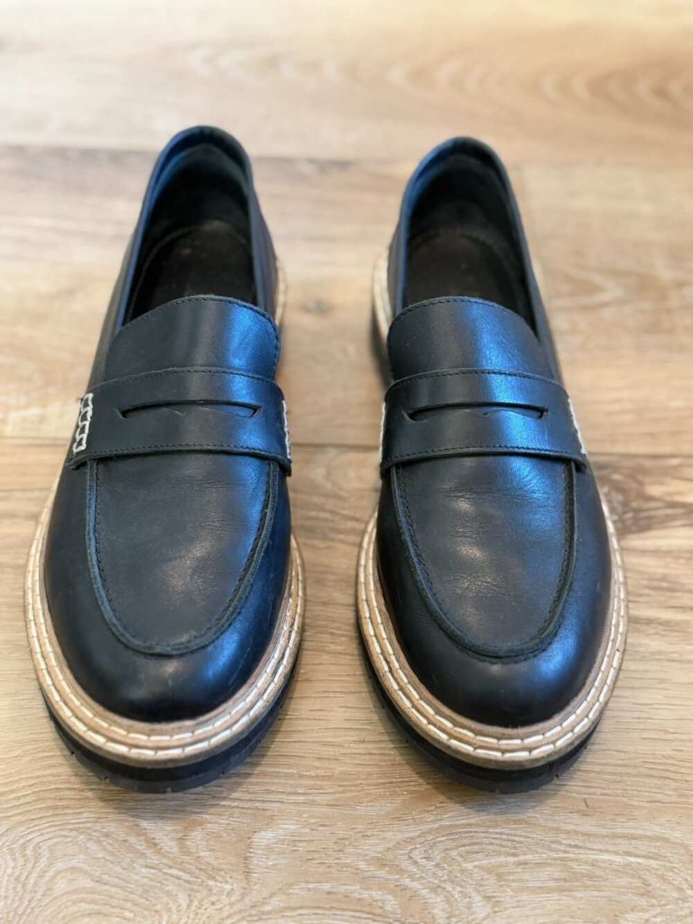Boden Lug Sole Black Loafers sz 40
